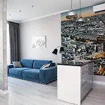 Jane Stone Apartment *