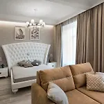 Jane Stone Apartment Odessa